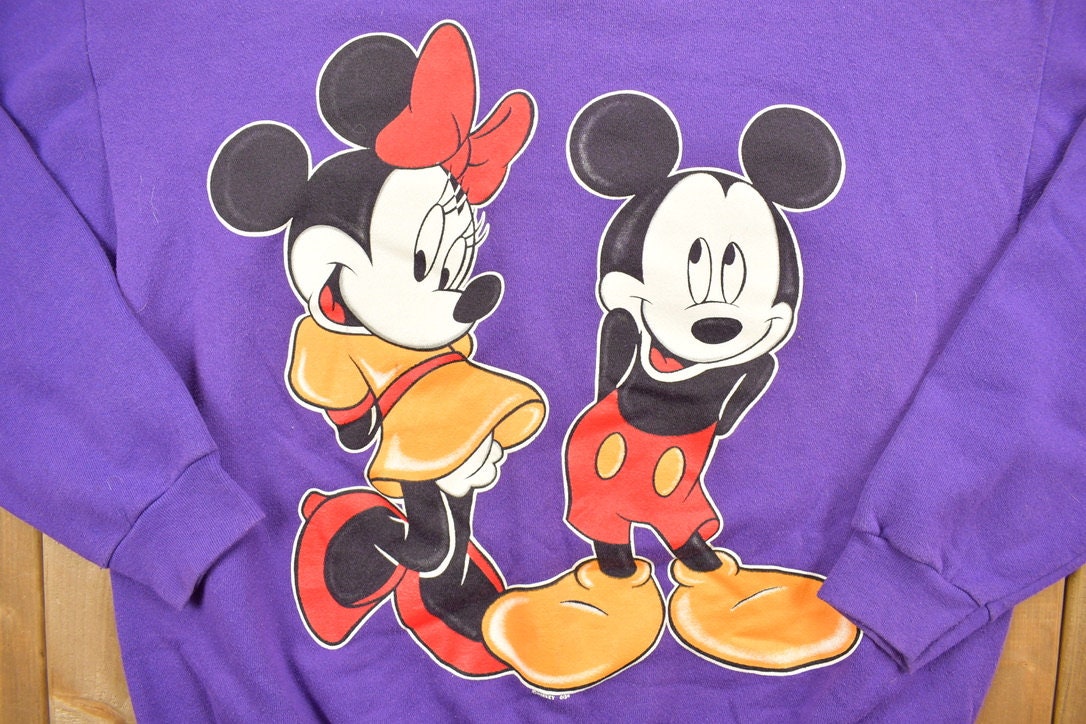 Vintage 1990s Mickey & Minnie Mouse Disney Crewneck