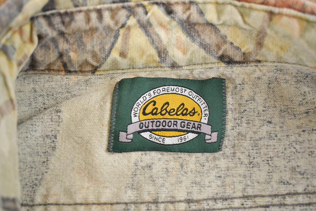 Vintage 1990s Cabelas Skyline Camo Camouflage Button Up Shirt