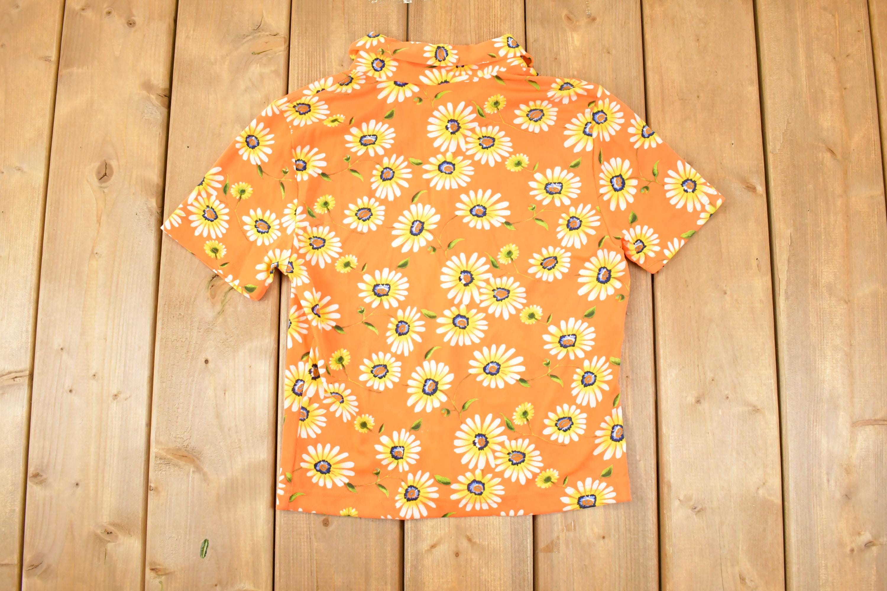 Vintage 1990s Floral AOP Souvenir Zip T-Shirt Women's S