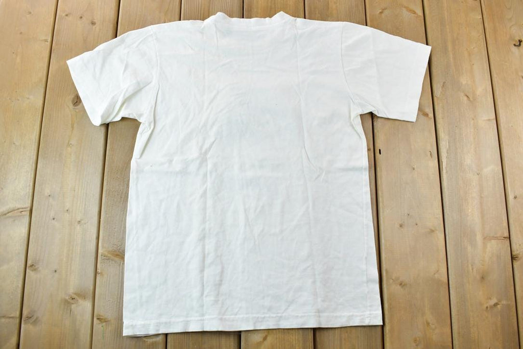 Vintage 1990s Canoe Tripping Incredible Graphic T-Shirt