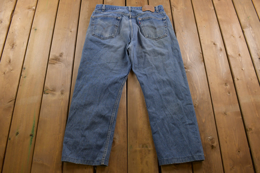 Vintage 1990s Levi's 505 Red Tab Jeans Size 34 x 26