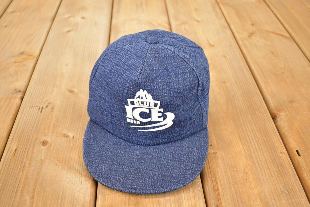 Vintage 1990s Labatt Blue Ice Snapback Trucker Hat / 90's Graphic Print Beer Cap