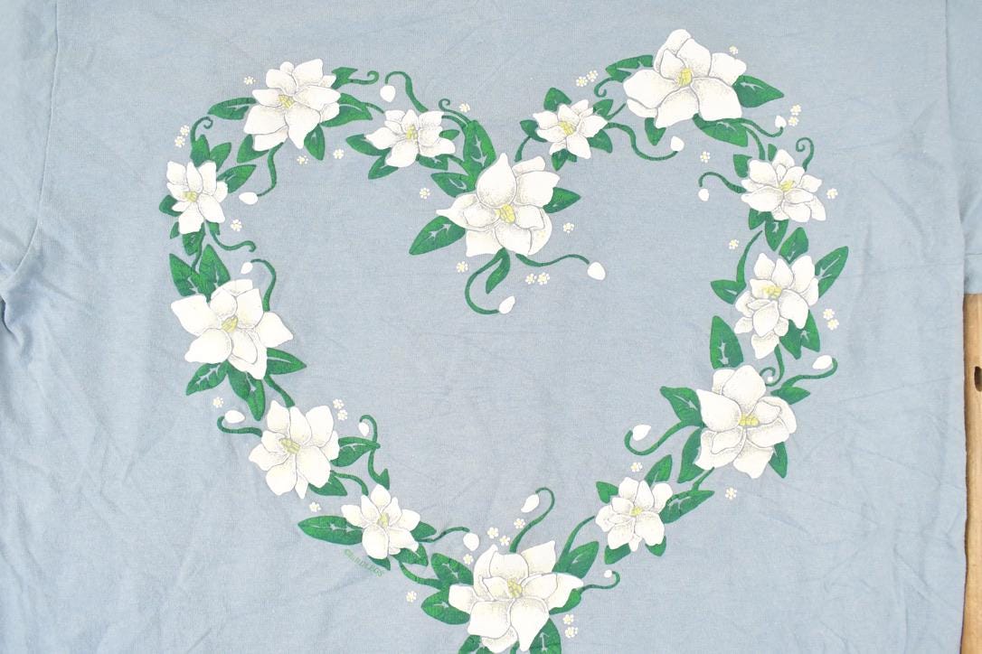 Vintage 1990s Heart Shaped Flower Souvenir Travel T-Shirt Women's M