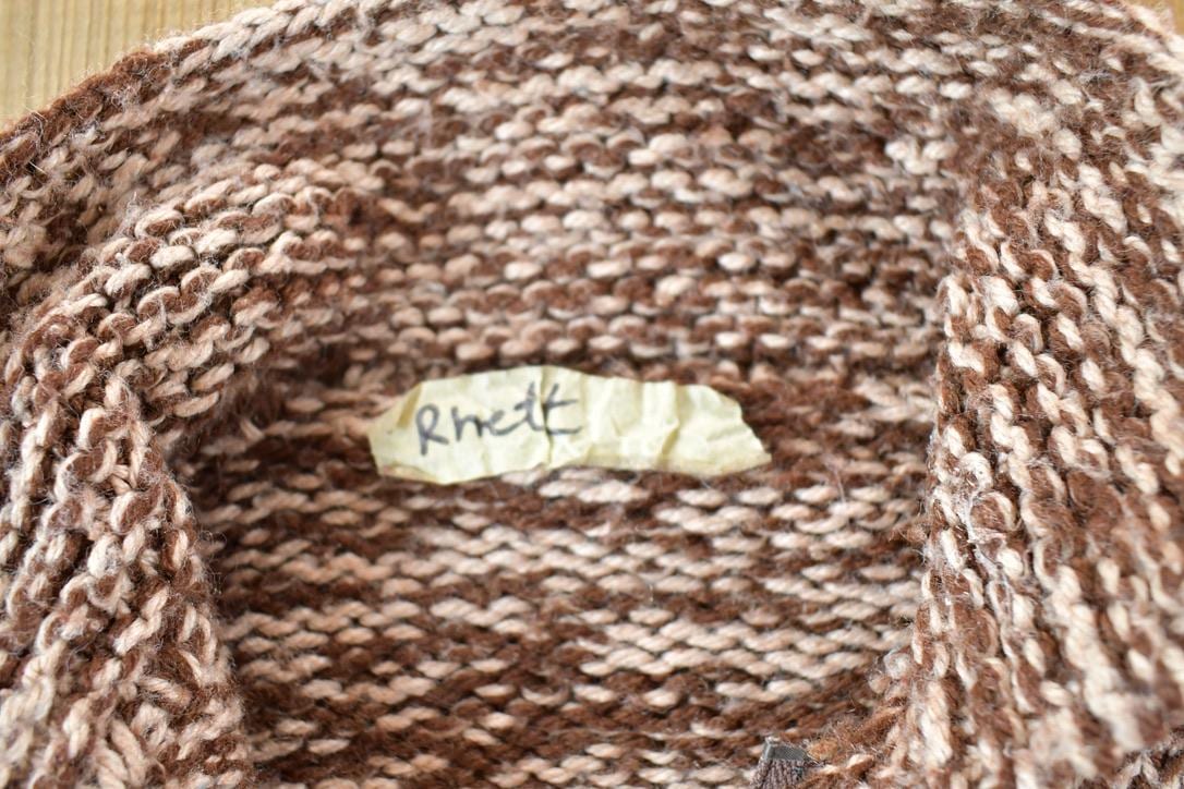 Vintage 1960s Youth Hand Knit Wool Mouse Sweater 4T