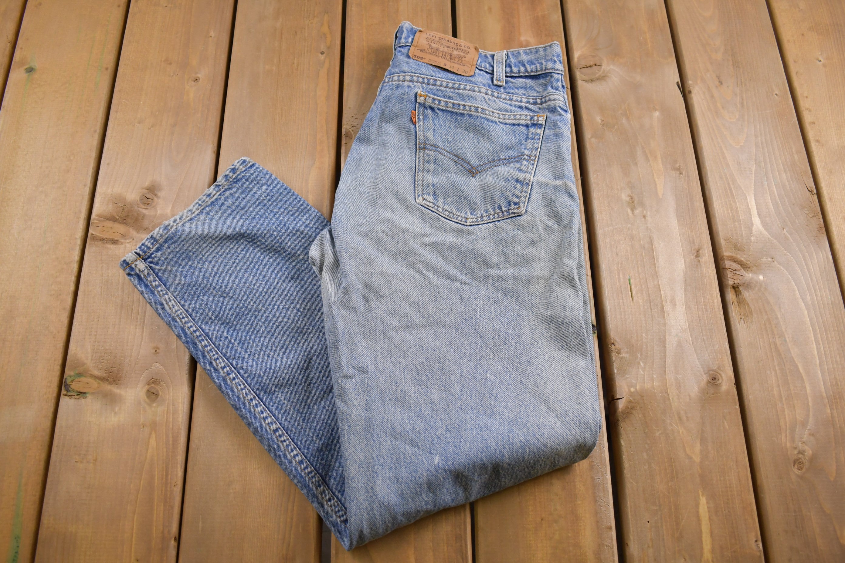 Vintage 1990s Levi's 505 Orange Tab Jeans Size 32 x 28