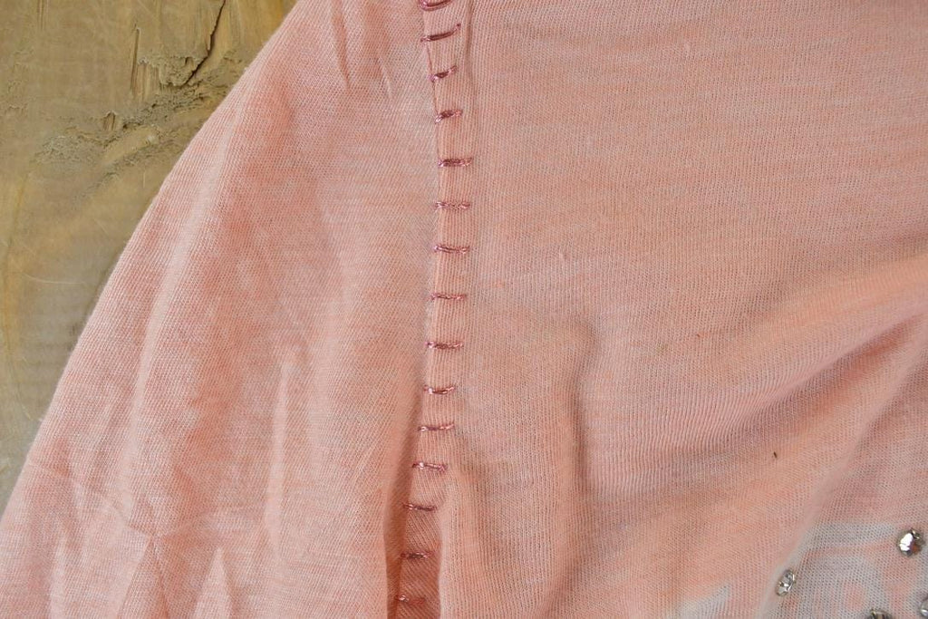 Women Vintage Pink Vigoss Y2K T-Shirt / Vigoss Grunge Skull Print / Contrast Stitch / Internet Famous Clothing / Over Dyed / Y2K Bedazzled