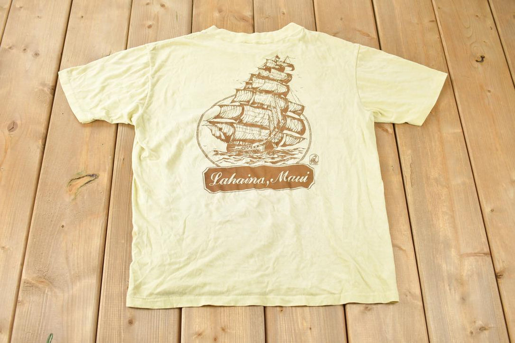 Vintage 1980s Lahaina Maui Sailboat Graphic Souvenir Travel T Shirt Made In USA