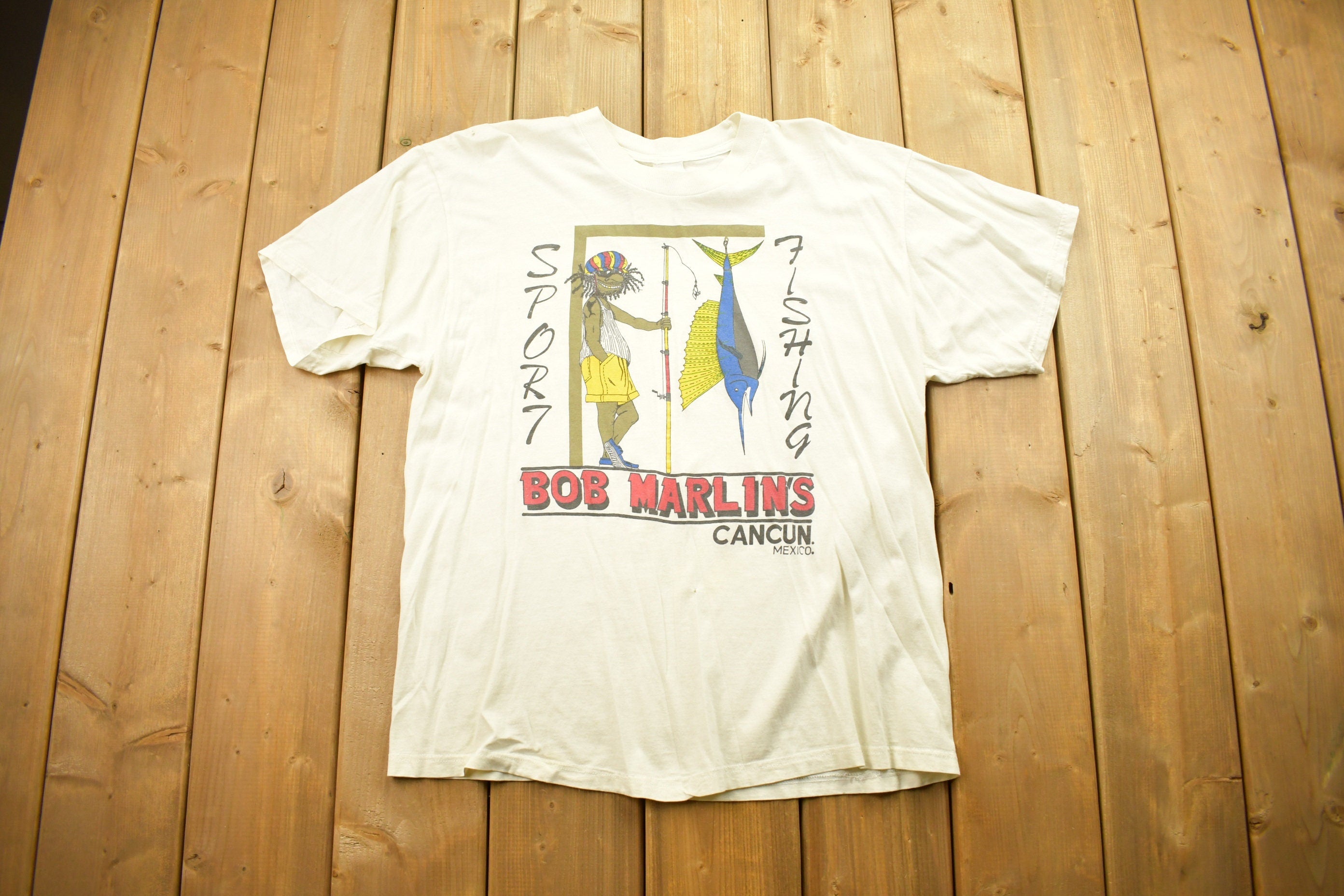Vintage 1990s Bob Marlin's Sport Fishing Cancun Mexico T Shirt