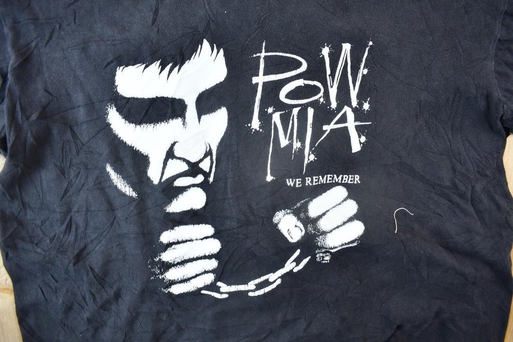 Vintage 1980s POW-MIA We Remember Graphic T Shirt