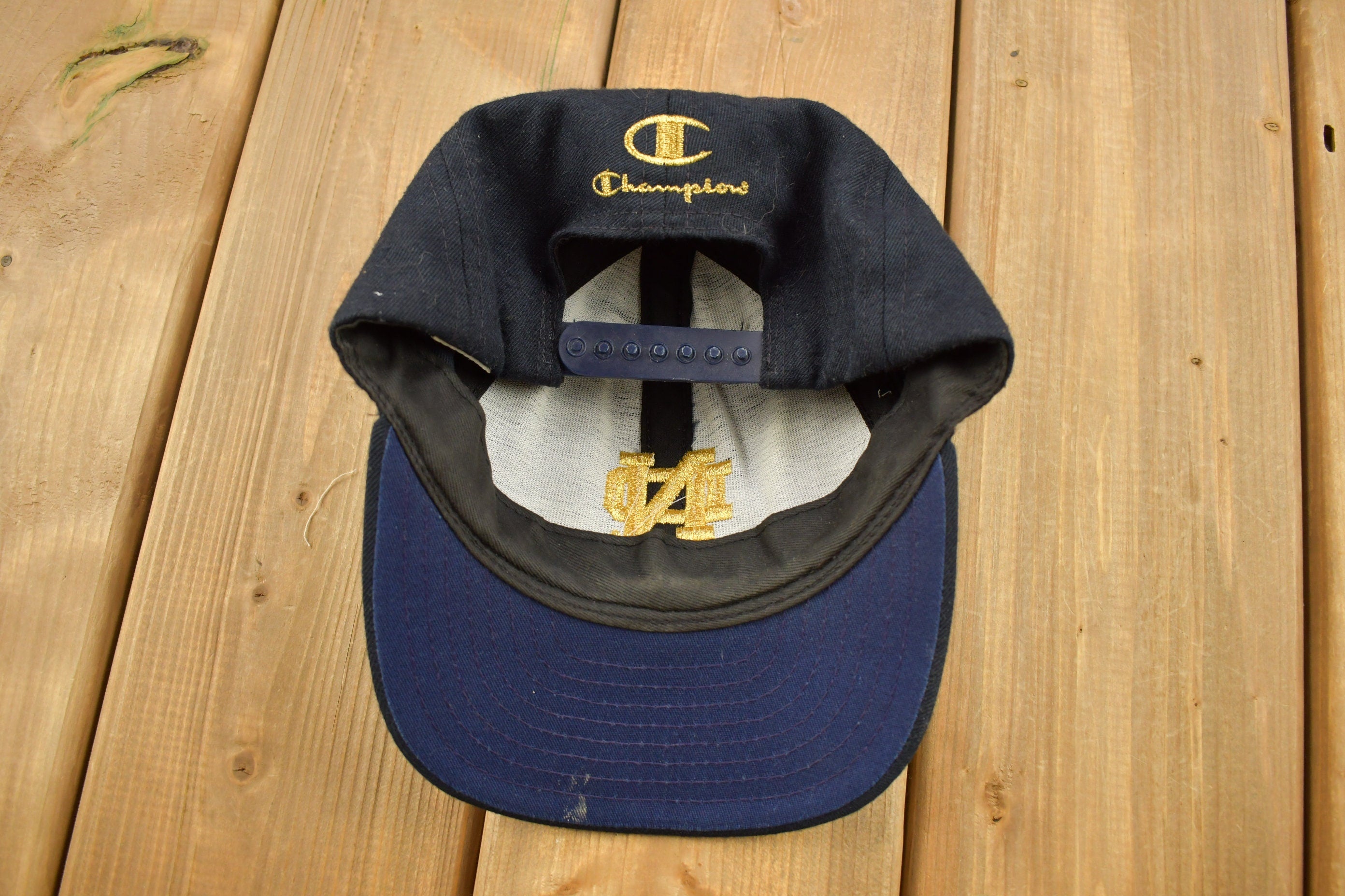 Vintage 1990s University Of Notre Dame Lacrosse Collegiate Champion Snap Back Hat