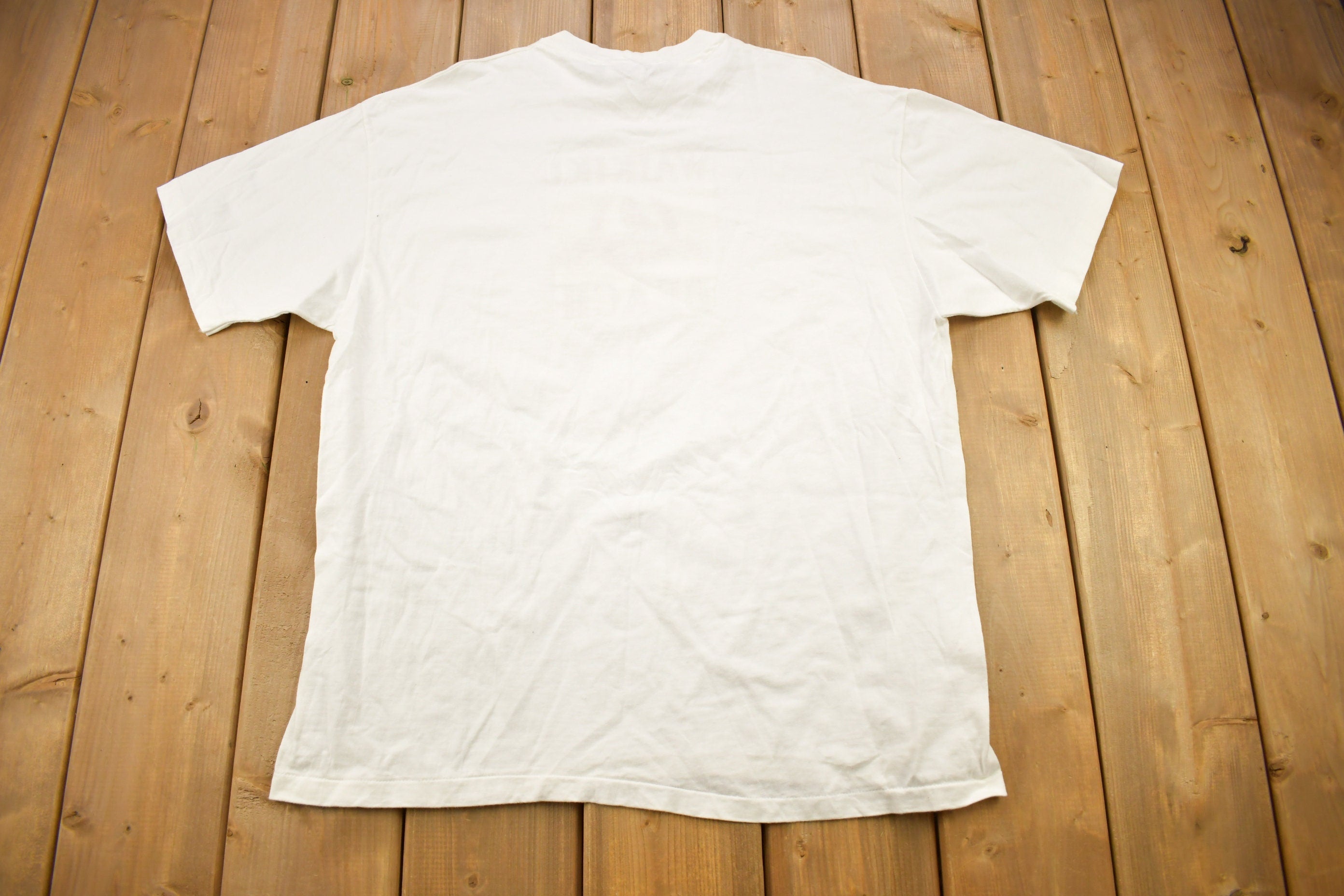 Vintage 1990s Waikiki Beach Embroidered Souvenir T Shirt