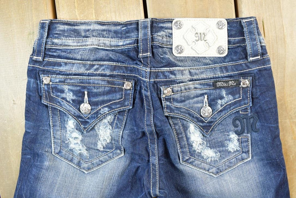 Vintage Y2K Miss Me Bedazzled Low Rise Skinny Jeans Size 26x31