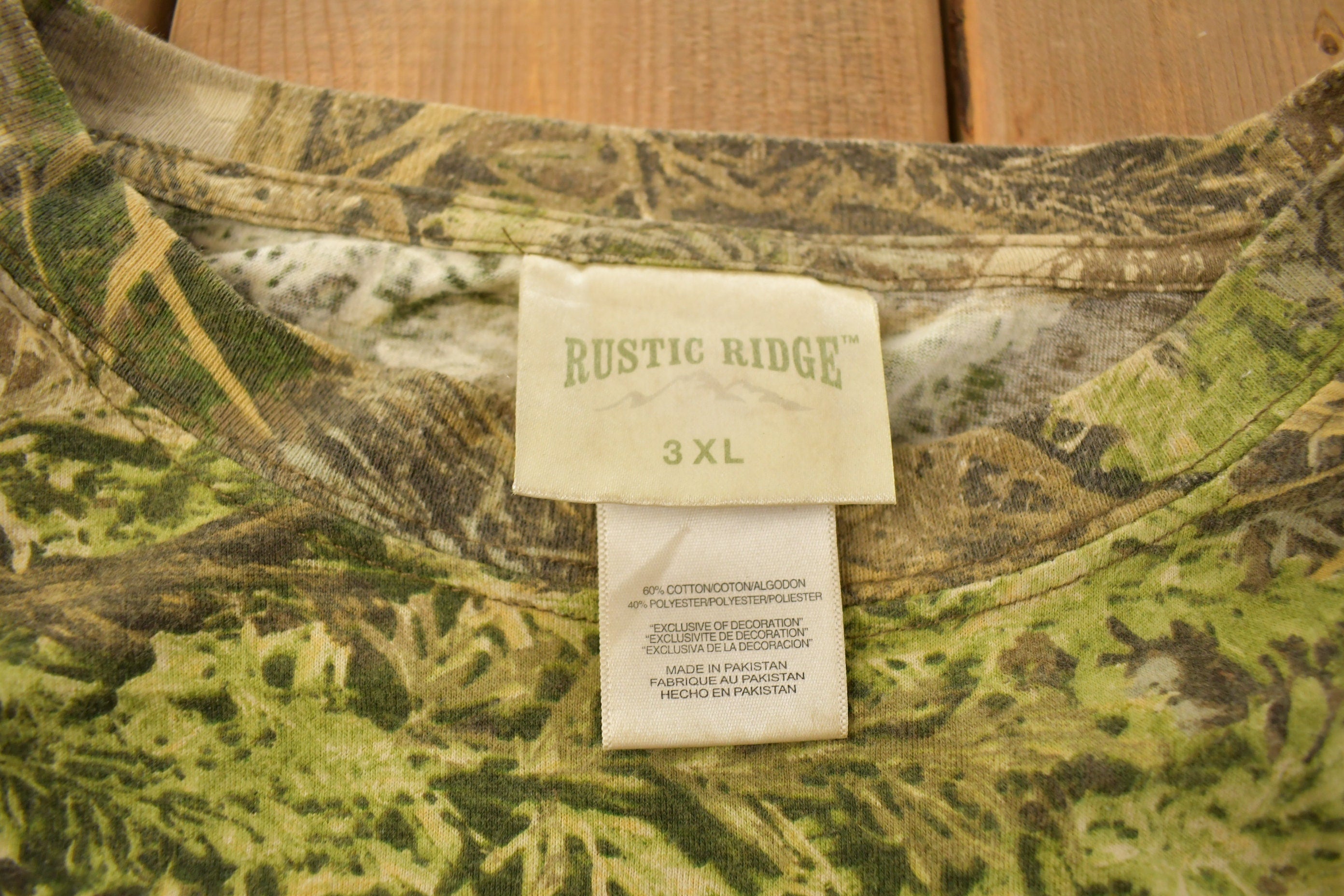 Vintage 1990s Rustic Ridge Camo Graphic T Shirt