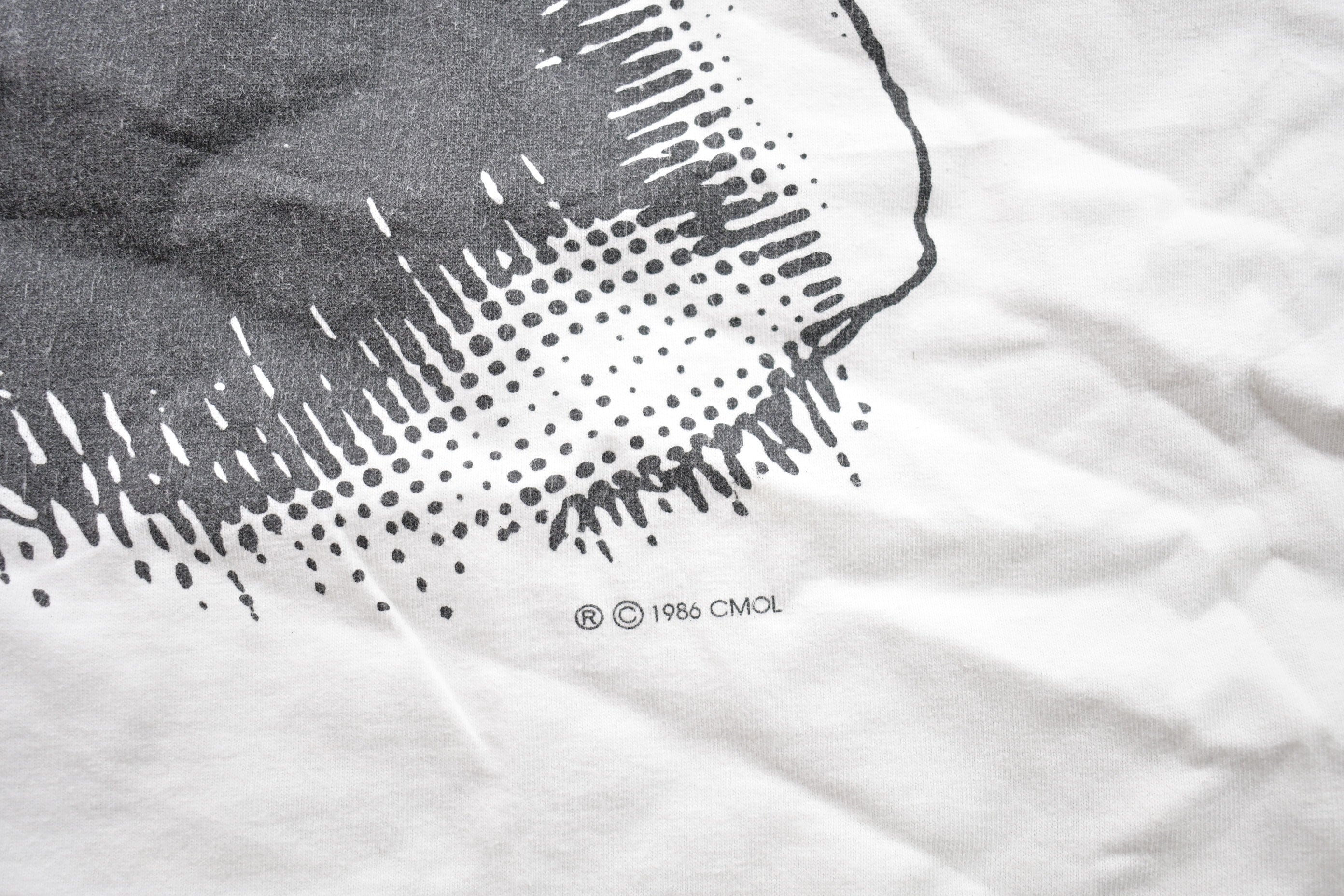 Vintage 1986 Les Misérables Graphic T-Shirt