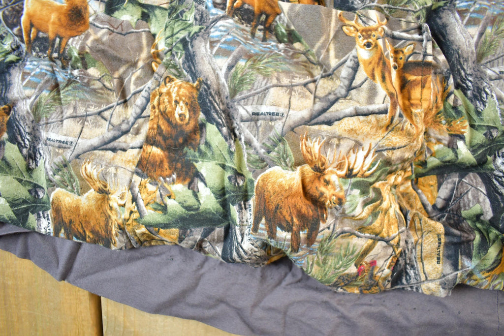 Vintage 1990s Realtree Camo Poncho Jacket Men's Medium