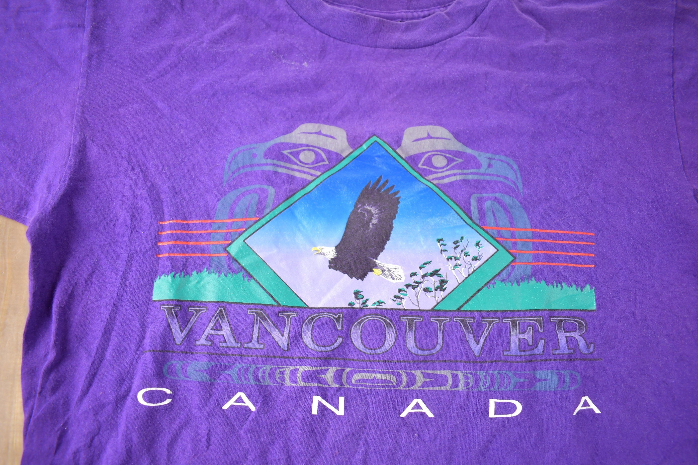 Vintage 1990s Vancouver Canada Souvenir Travel T Shirt Made In Canada