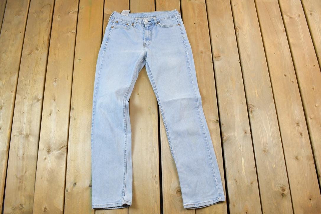 Vintage 1990s Levi Strauss Red Tab Denim Jeans Size 29 x 32