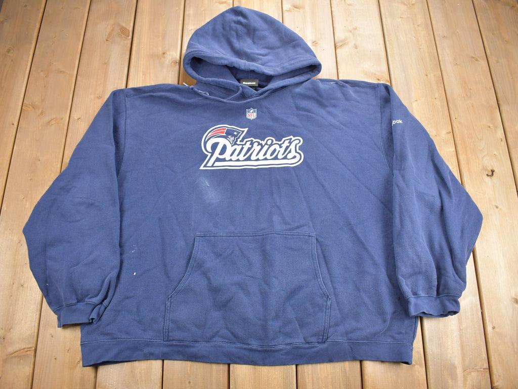 Vintage Y2K New England Patriots NFL Graphic Hoodie
