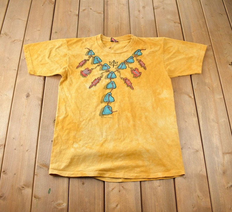 Vintage 1990s Sacred Amulet Single Stitch Graphic T Shirt Size L
