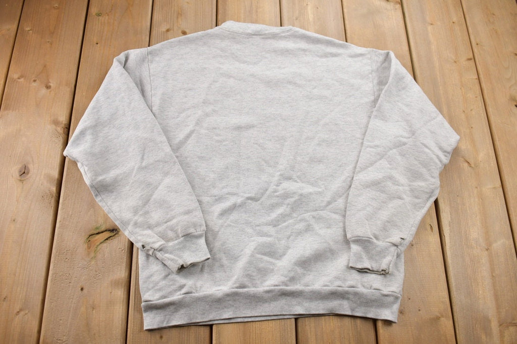 Vintage 1990s Minnie Mouse Disney Epcot Center Crewneck