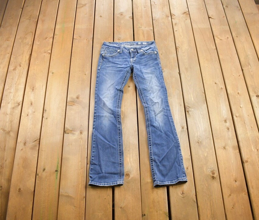 Vintage Y2K Miss Me Jeans Size 27x29