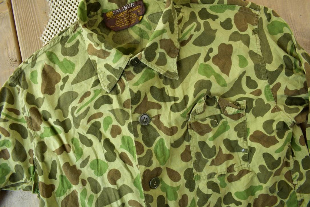 Vintage 1970s Caliber Duck Camo Button Up Shirt