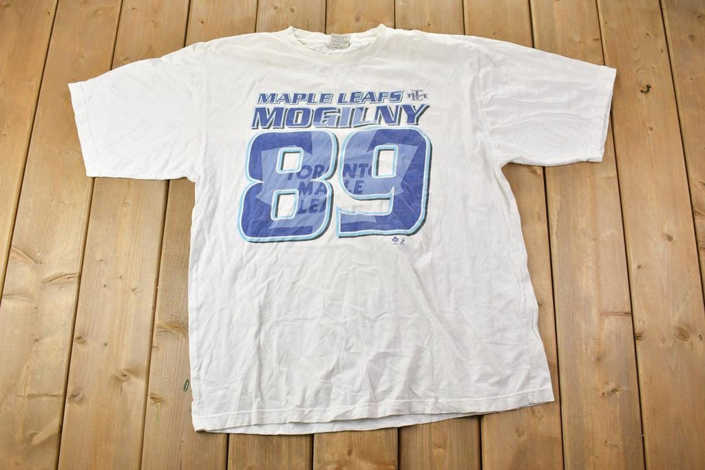 Vintage 1990s Toronto Maple Leafs Mogilny 89 NHL Graphic T-Shirt