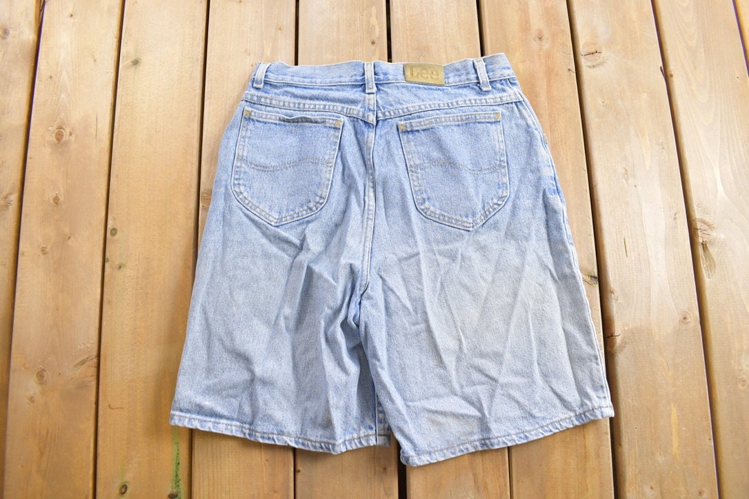 Vintage 1990s Lee Light Wash Jean Shorts 31 x 8