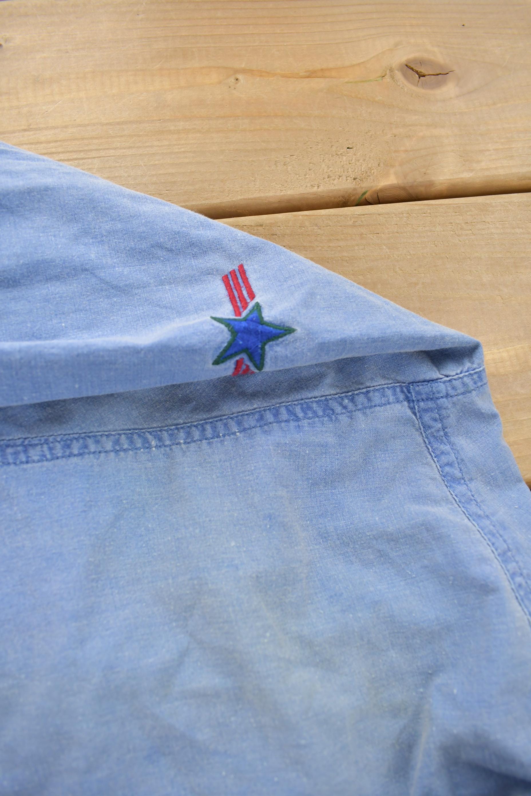 Vintage 1990s Bugle Boy Army Style Button Up Shirt