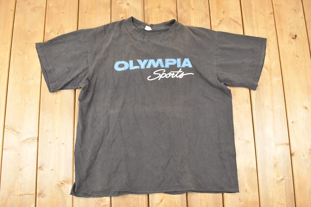 Vintage 1990s Olympia Sports Souvenir Travel T-Shirt Men's XL