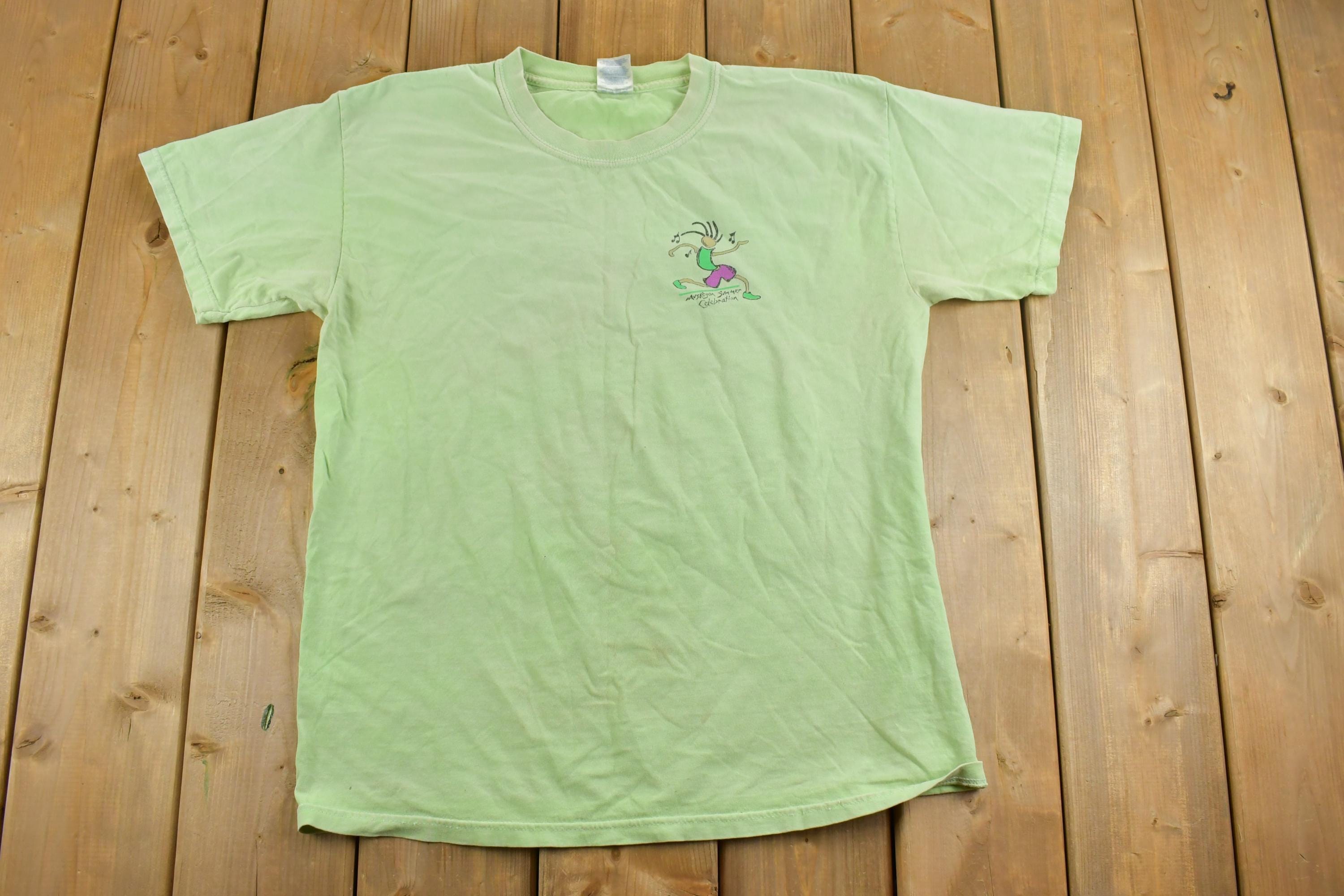 Vintage 1990s Summer Celebration Dancing Souvenir T-Shirt