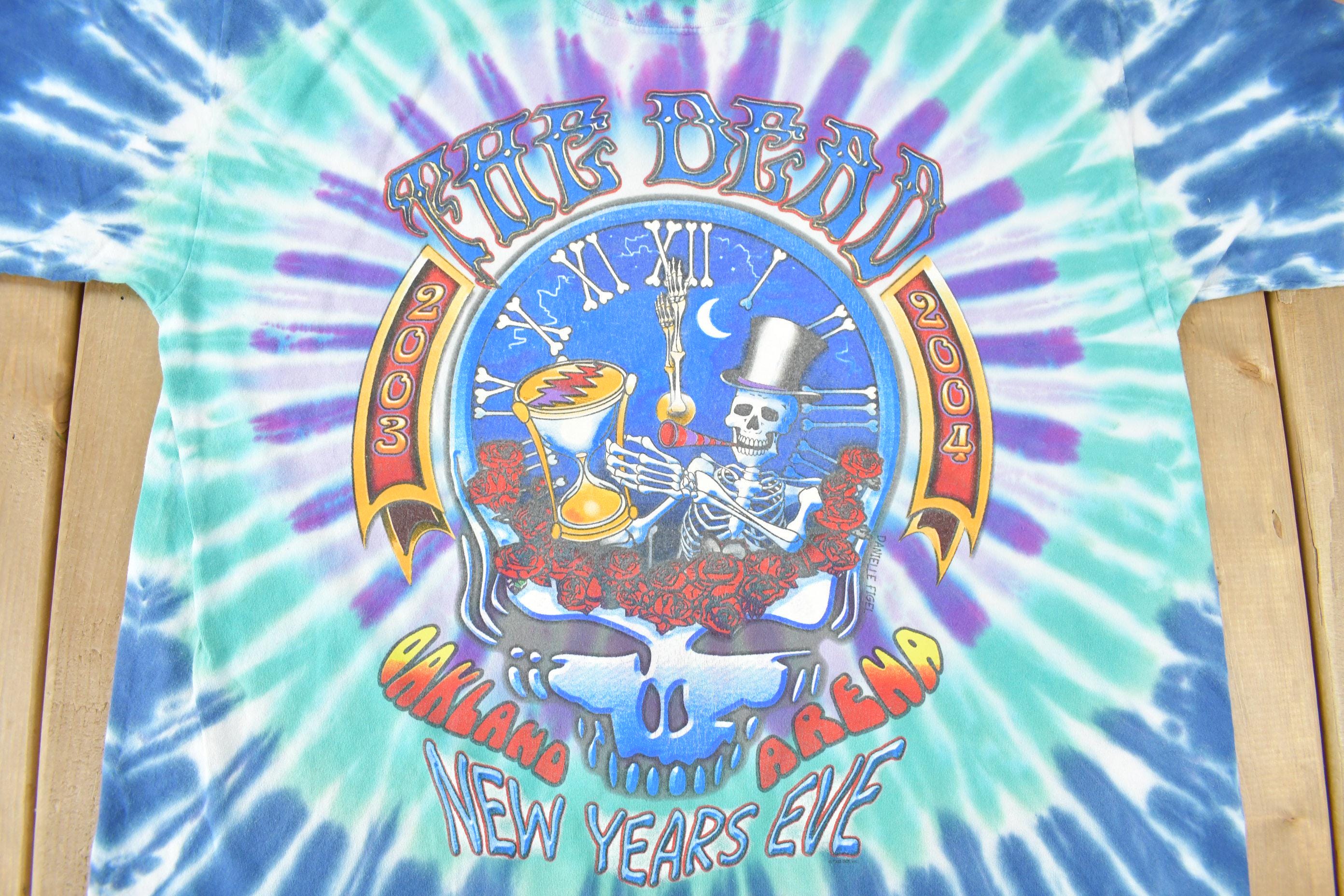 Vintage 2004 Grateful Dead New Years Eve Tie Dye Band T Shirt