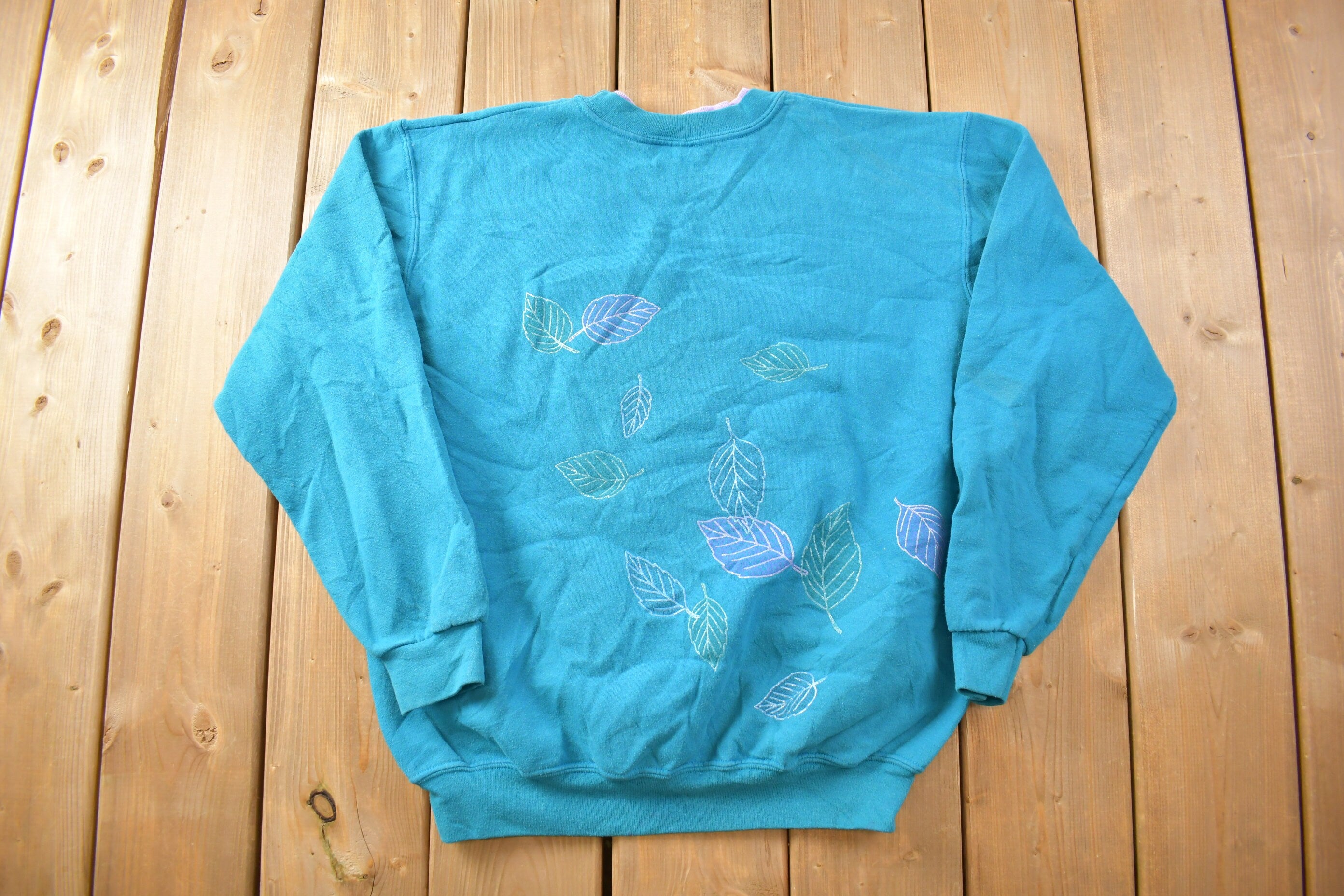 Vintage 1990s Cute Leaf Theme Crewneck Sweater