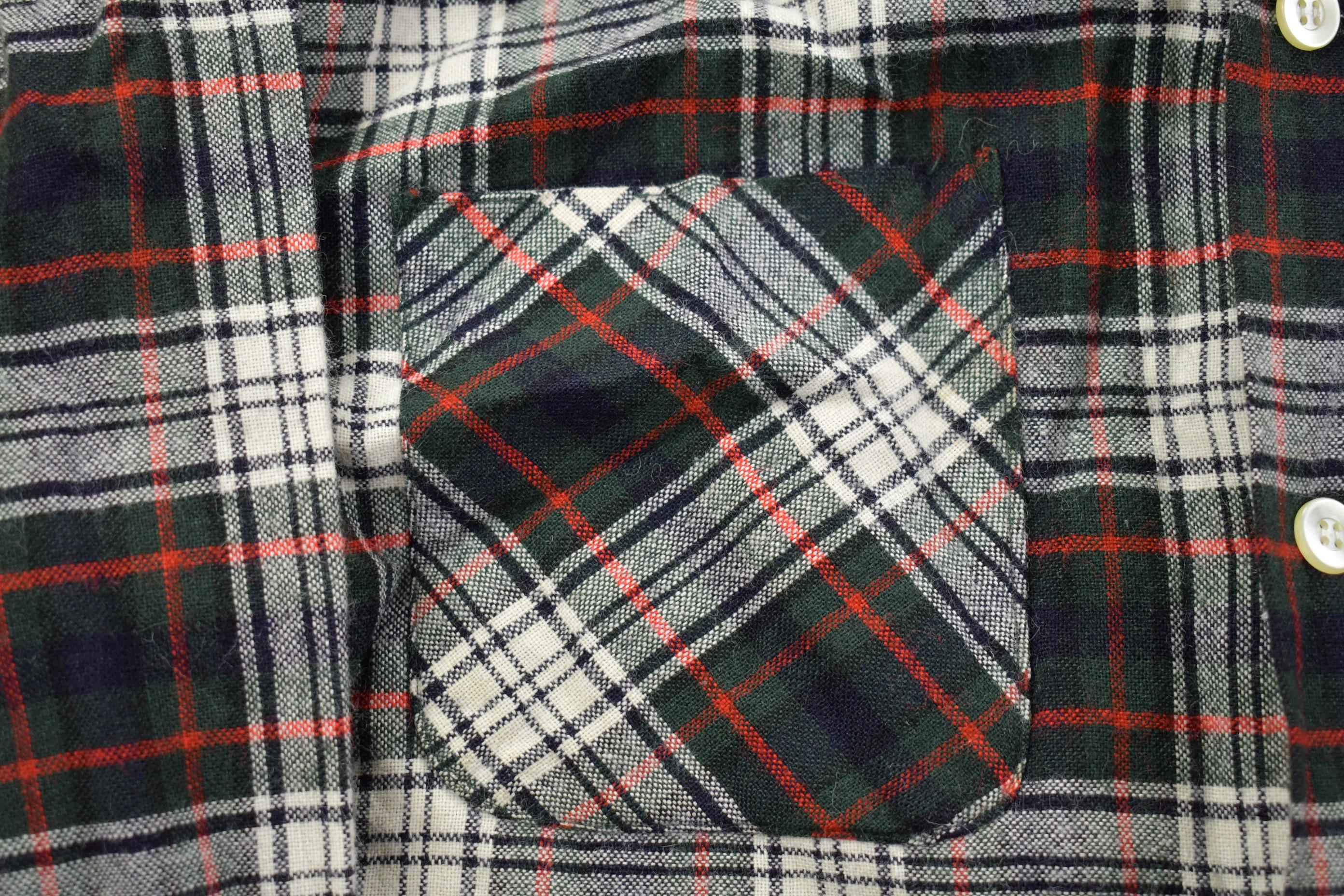Vintage 1990s Plaid Flannel Button Up Shirt - Large