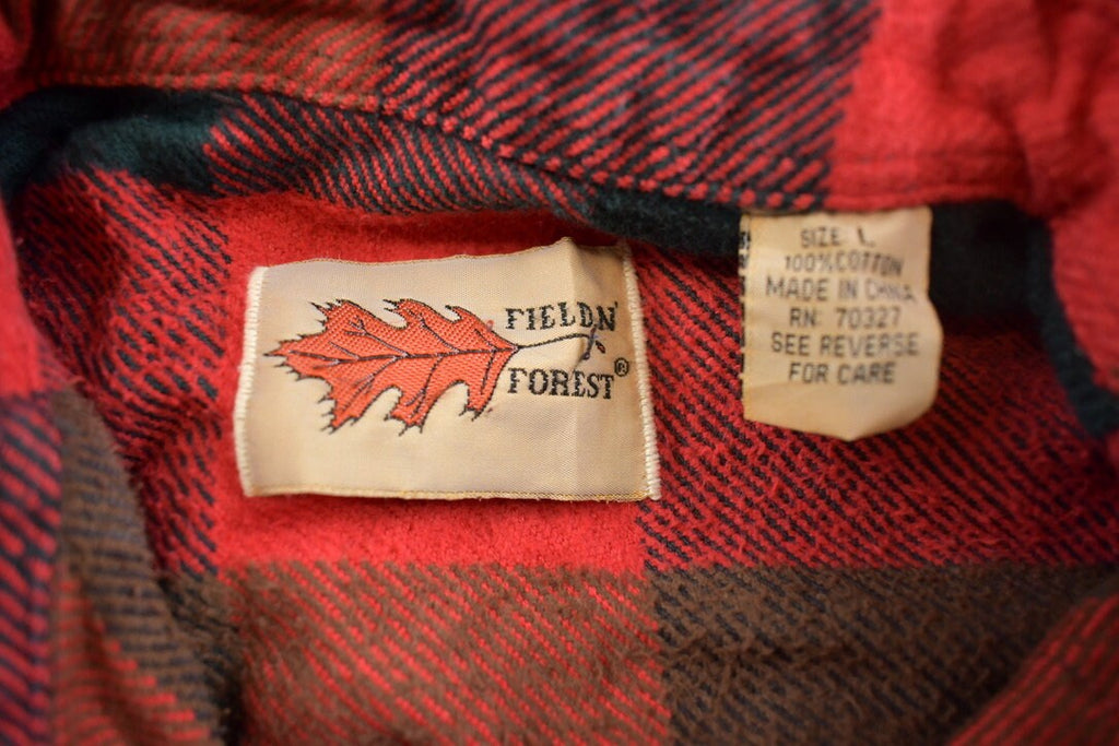 Vintage 1980s Field n' Forest Plaid Button Up Shirt Made In Canada