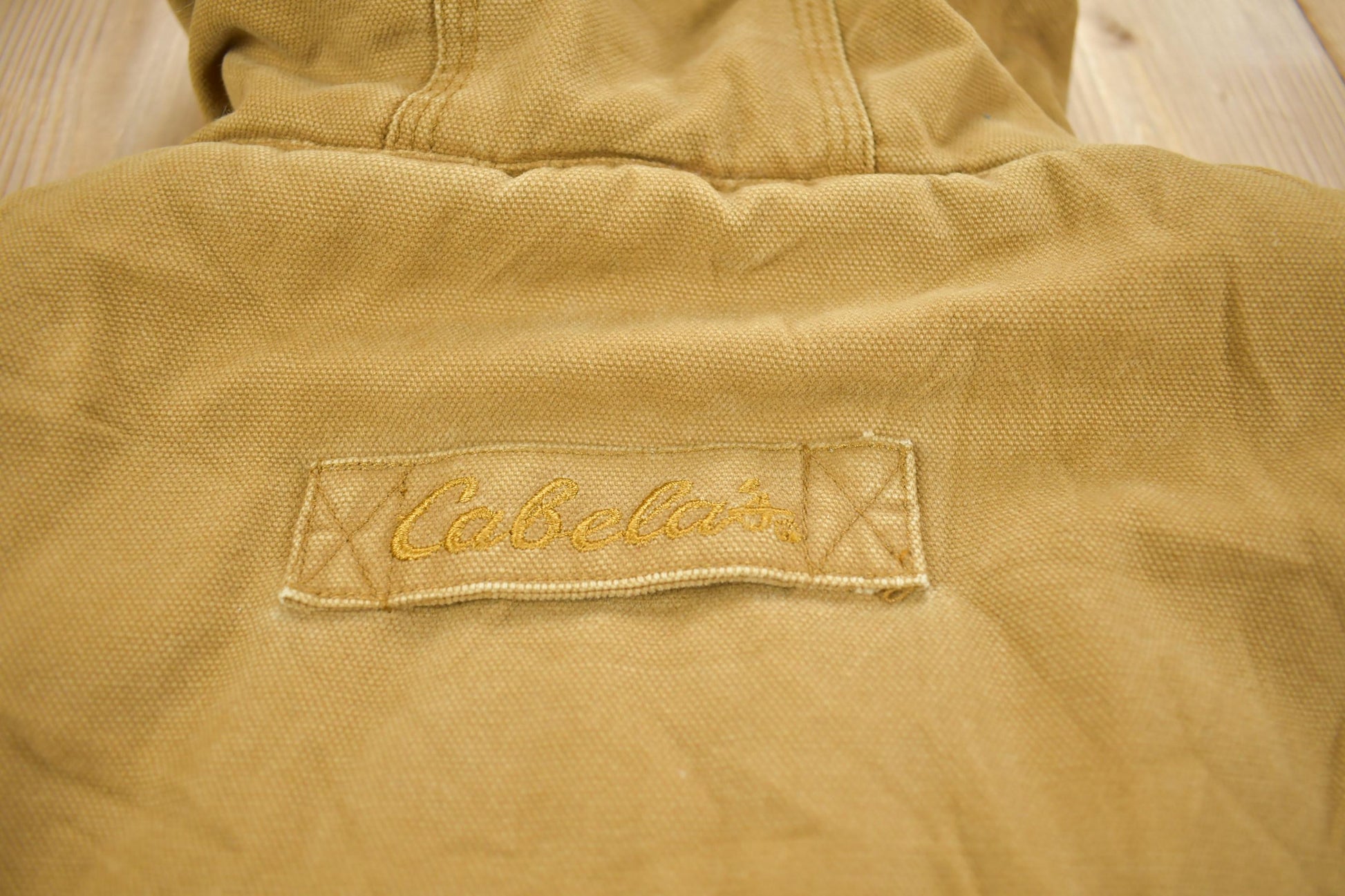 Vintage 1990s Hooded Cabelas Embroidered Outdoor Gear Workwear Jacket