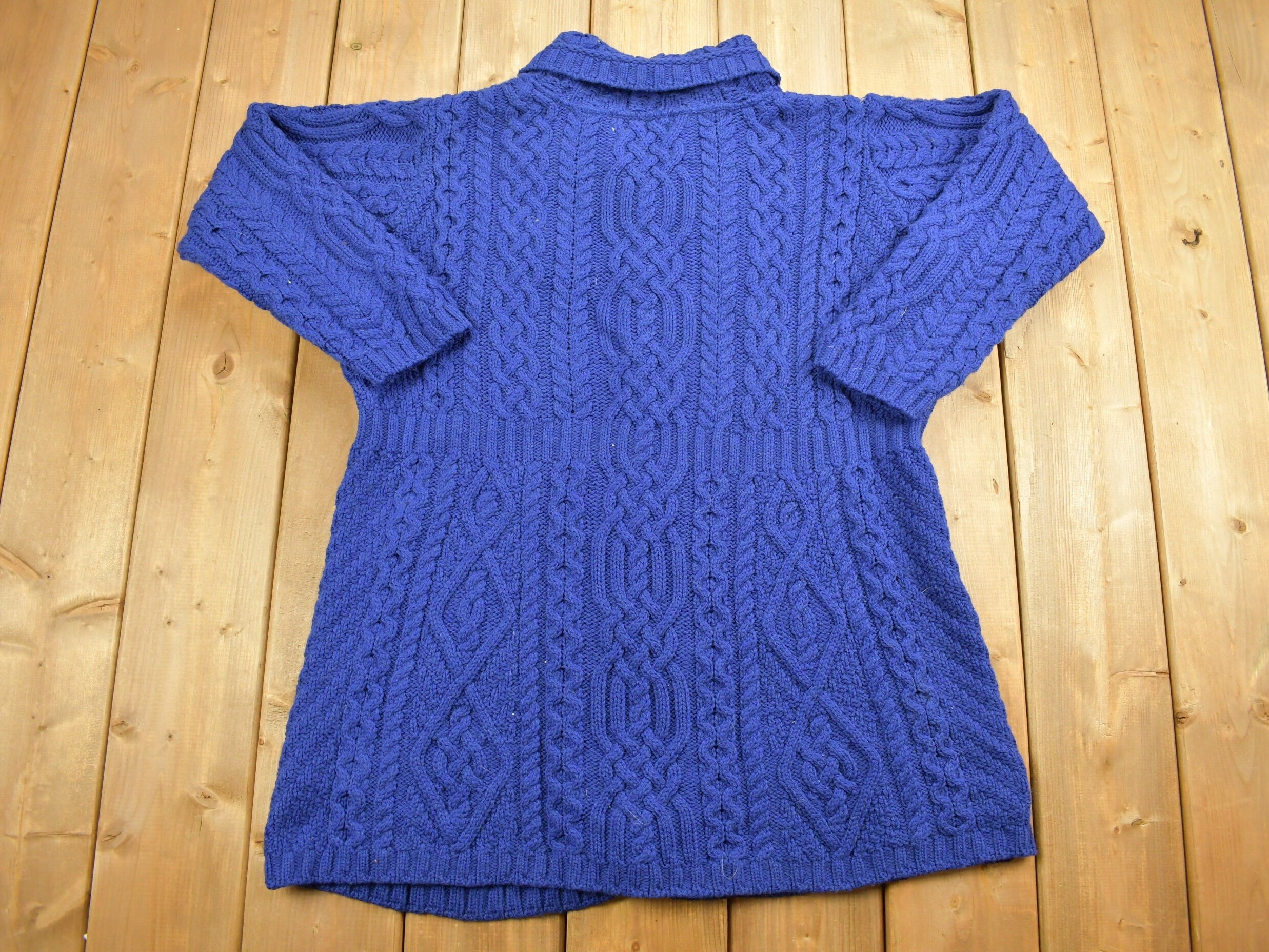 Vintage 1990s Aran Crafts 100% Merino Wool Knit Sweater