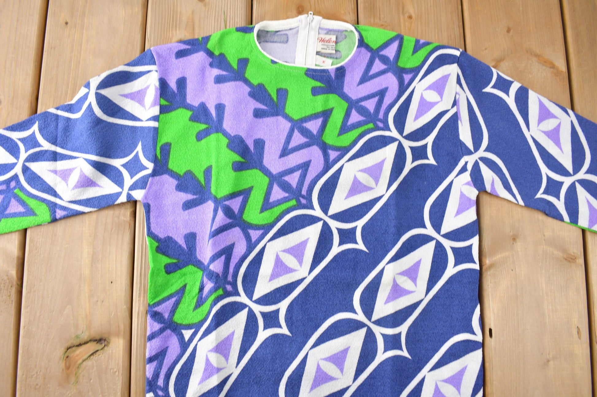 True Vintage 1960s Deadstock Helen Sue All Over Print Psychedelic Knit Nylon Sweater