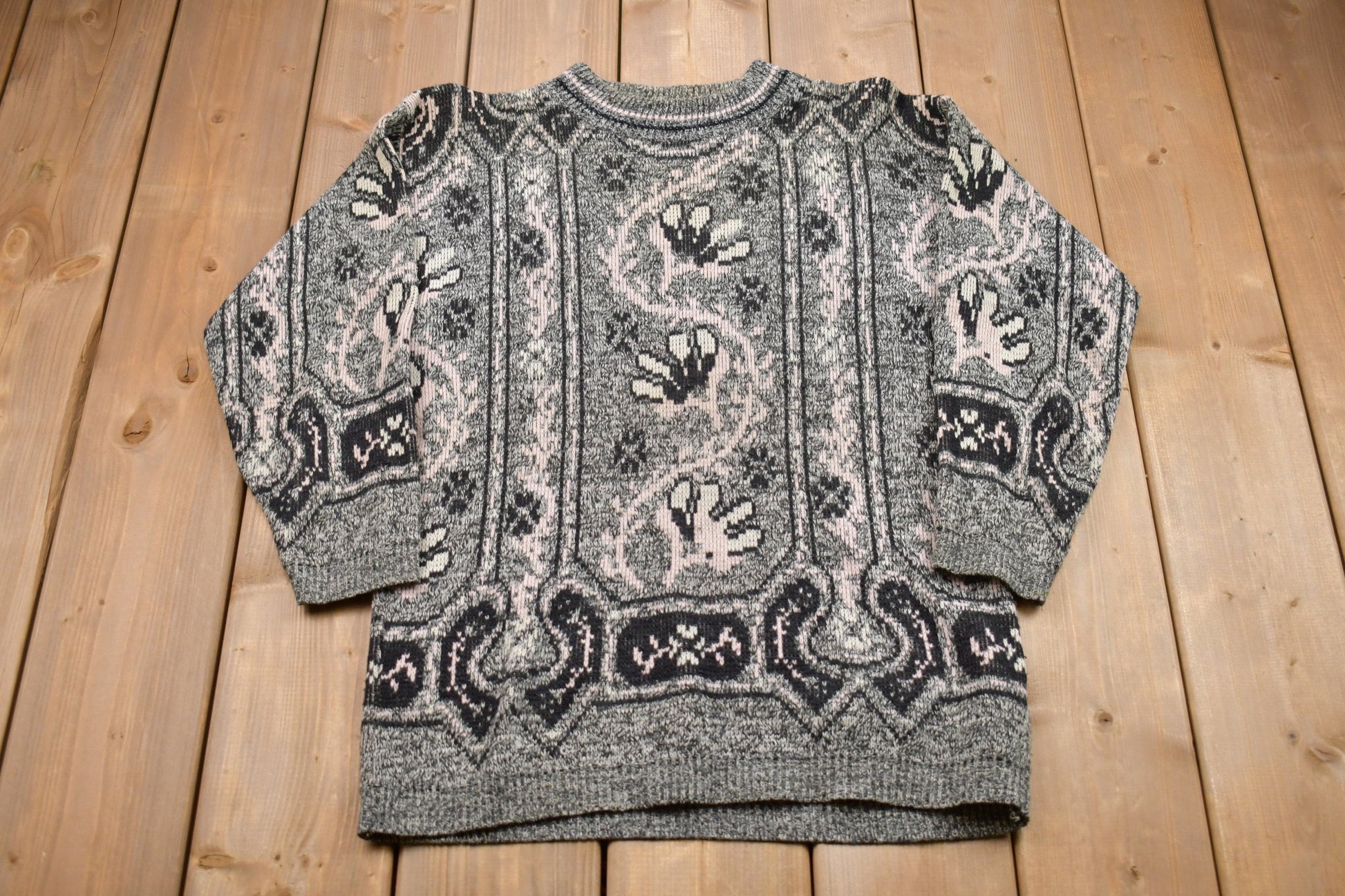 Vintage 1990s Abstract Knitted Sweater / Vintage 90s Crewneck / Pattern Sweater / Outdoor / Hand Knit / Pullover Sweatshirt