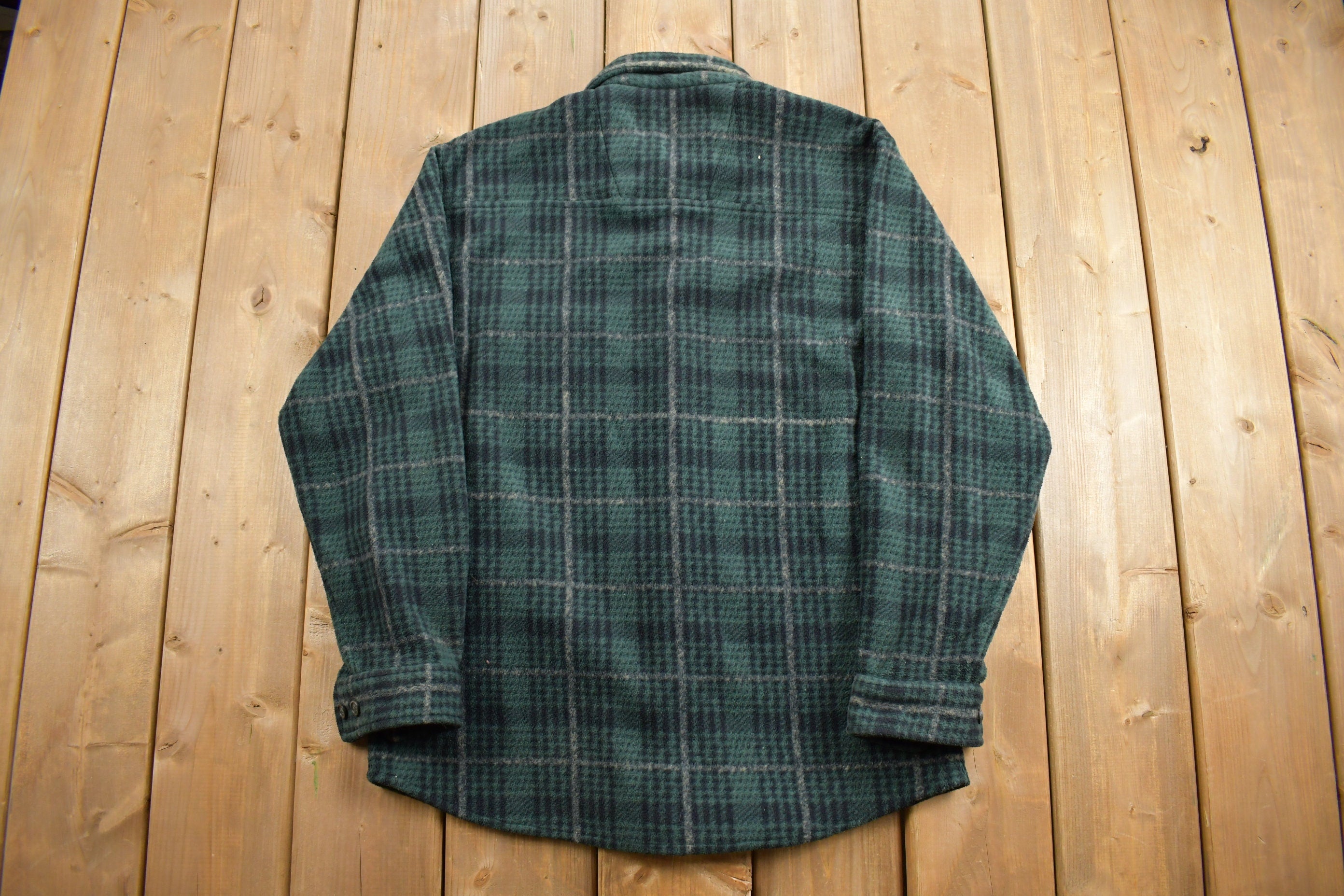 Vintage 1990s Van Heusen Plaid Button Up Shirt