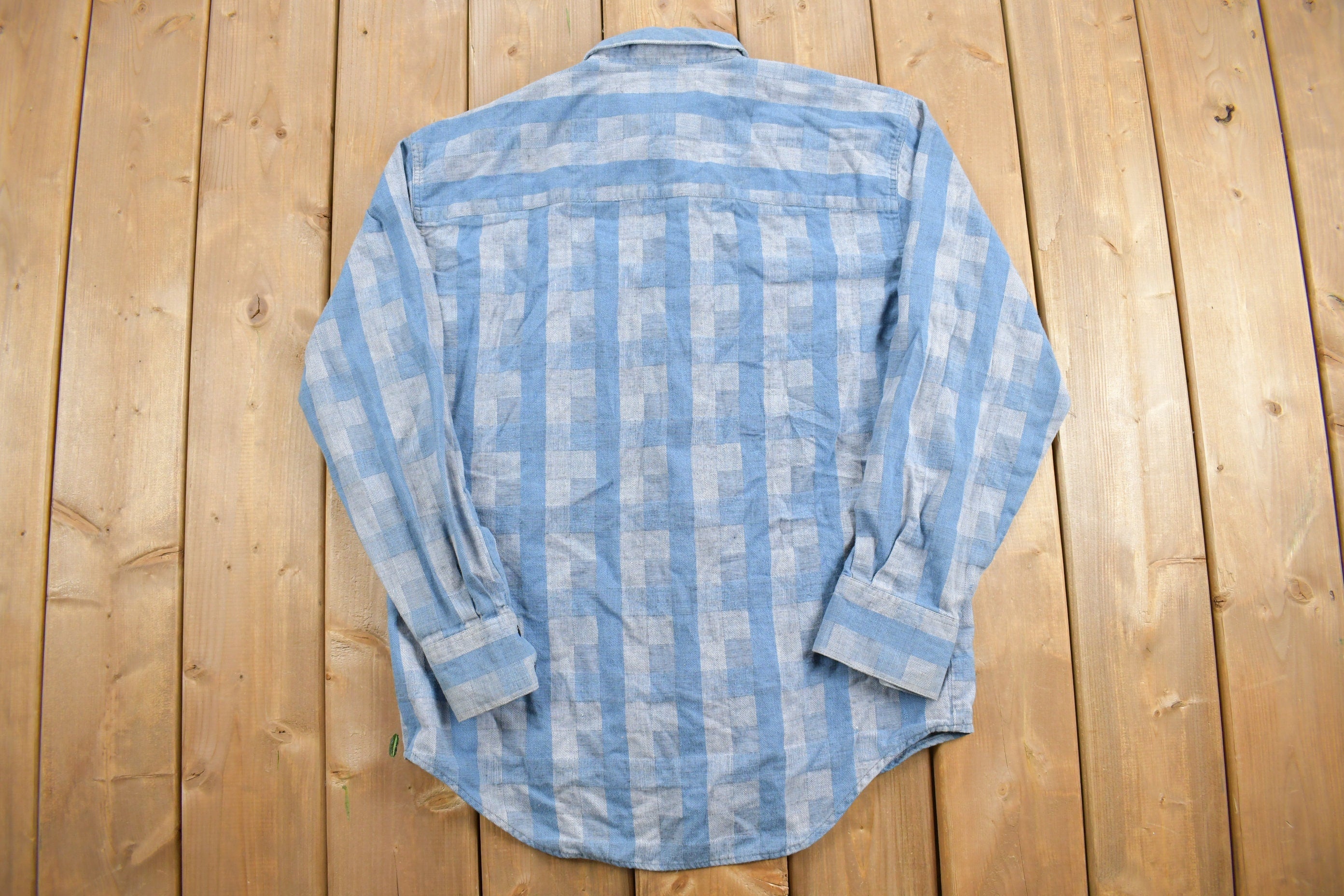 Vintage 1990s Levi's Plaid Button Up Shirt