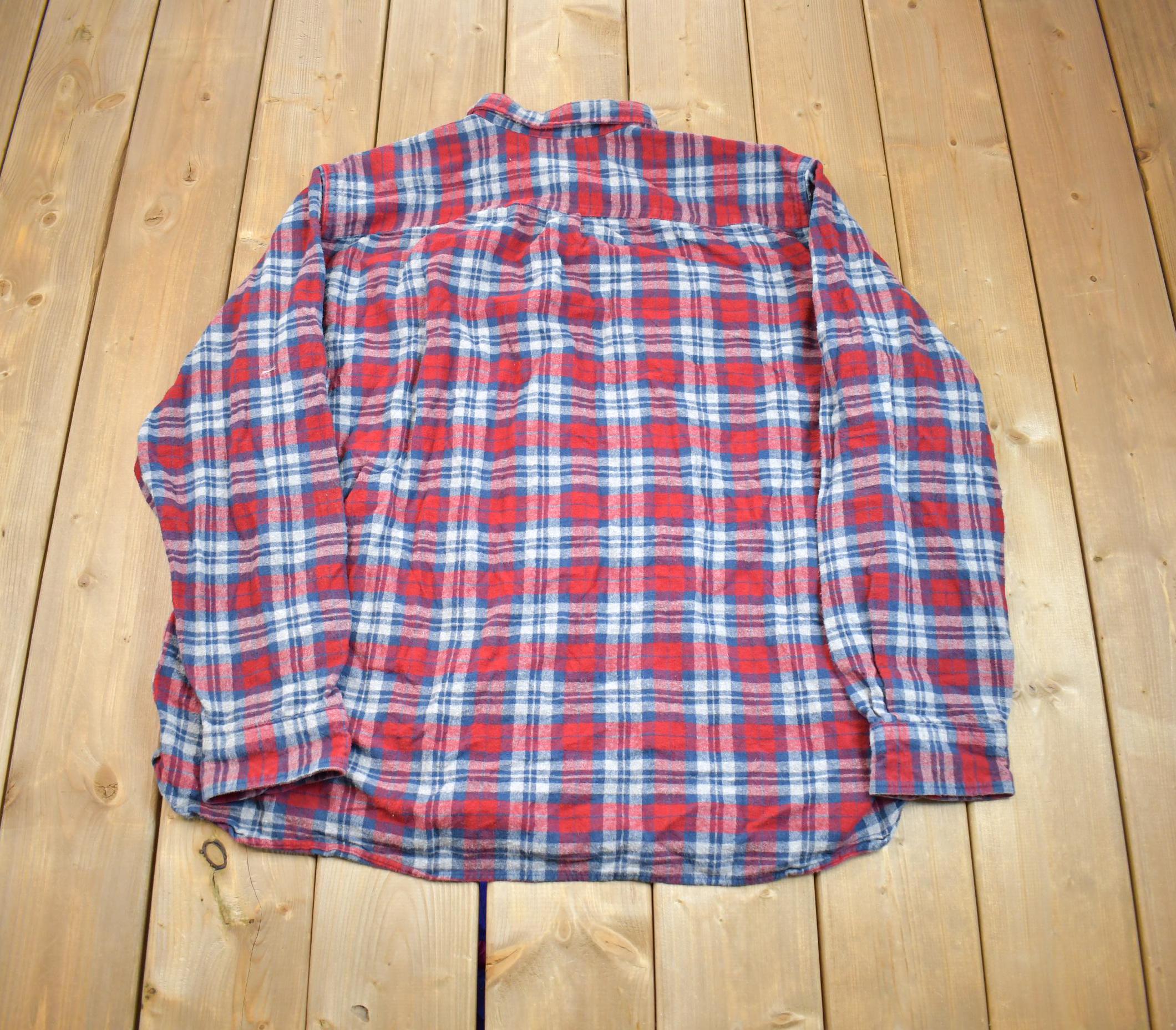 Vintage 1990s L.L Bean Plaid Flannel Traditional Fit Button Up Shirt