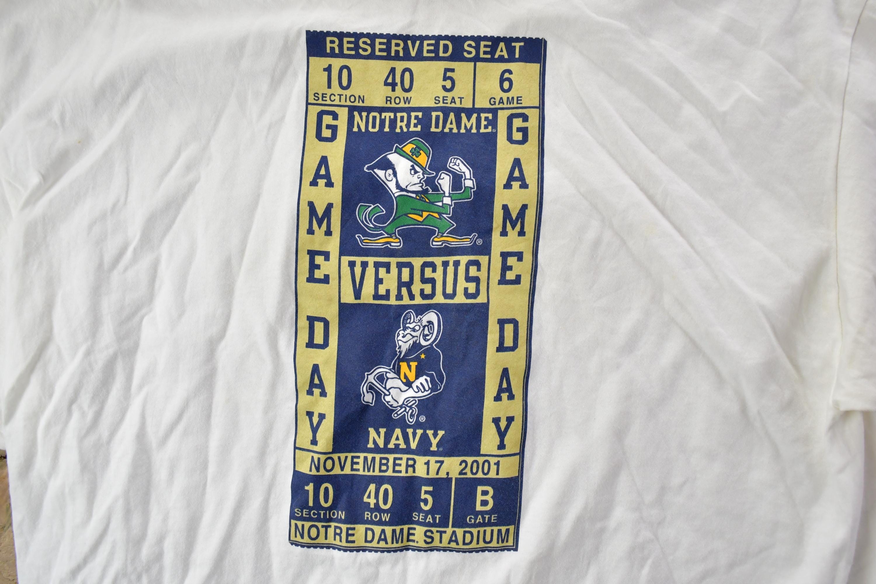 Vintage 1990s Champion Notre Dame Game Day NFL Graphic T-Shirt