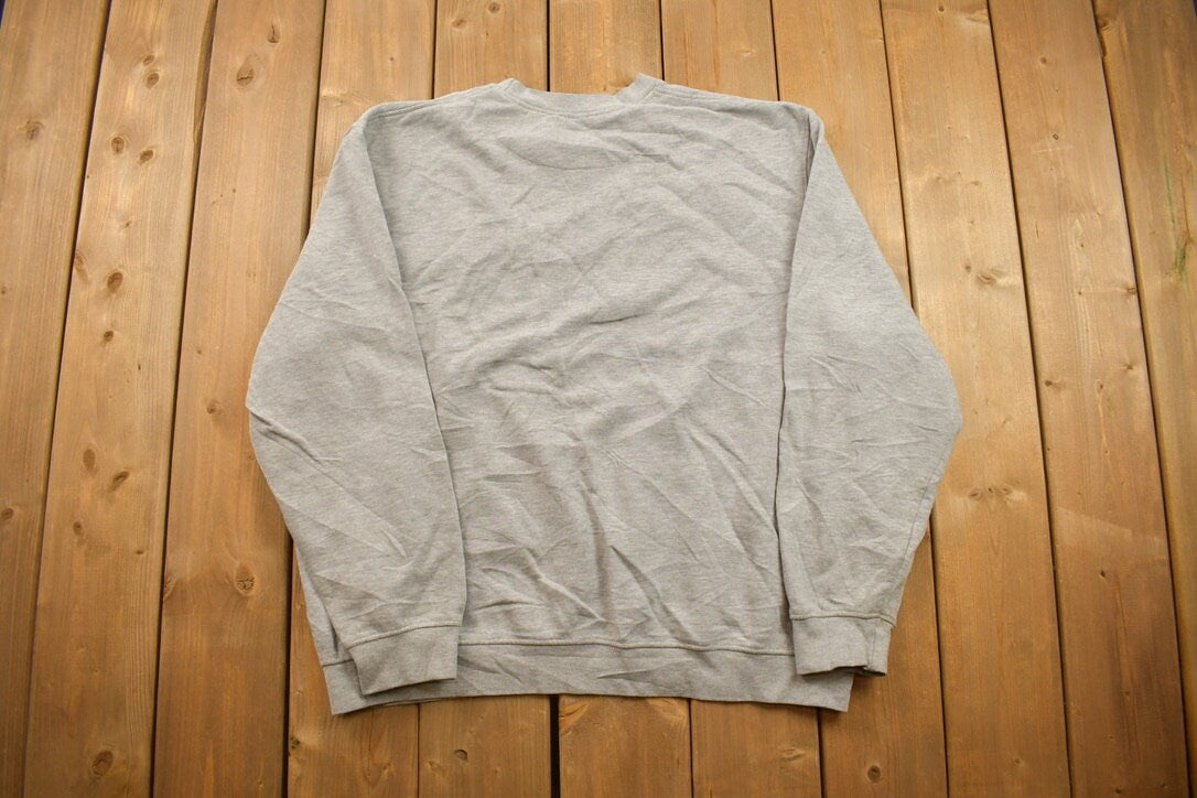 Vintage 1990s Grey Nike Embroidered Mini Swoosh Crewneck Sweatshirt