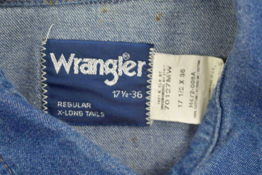 Vintage 1990s Wrangler Western Style Denim Snap Button Shirt