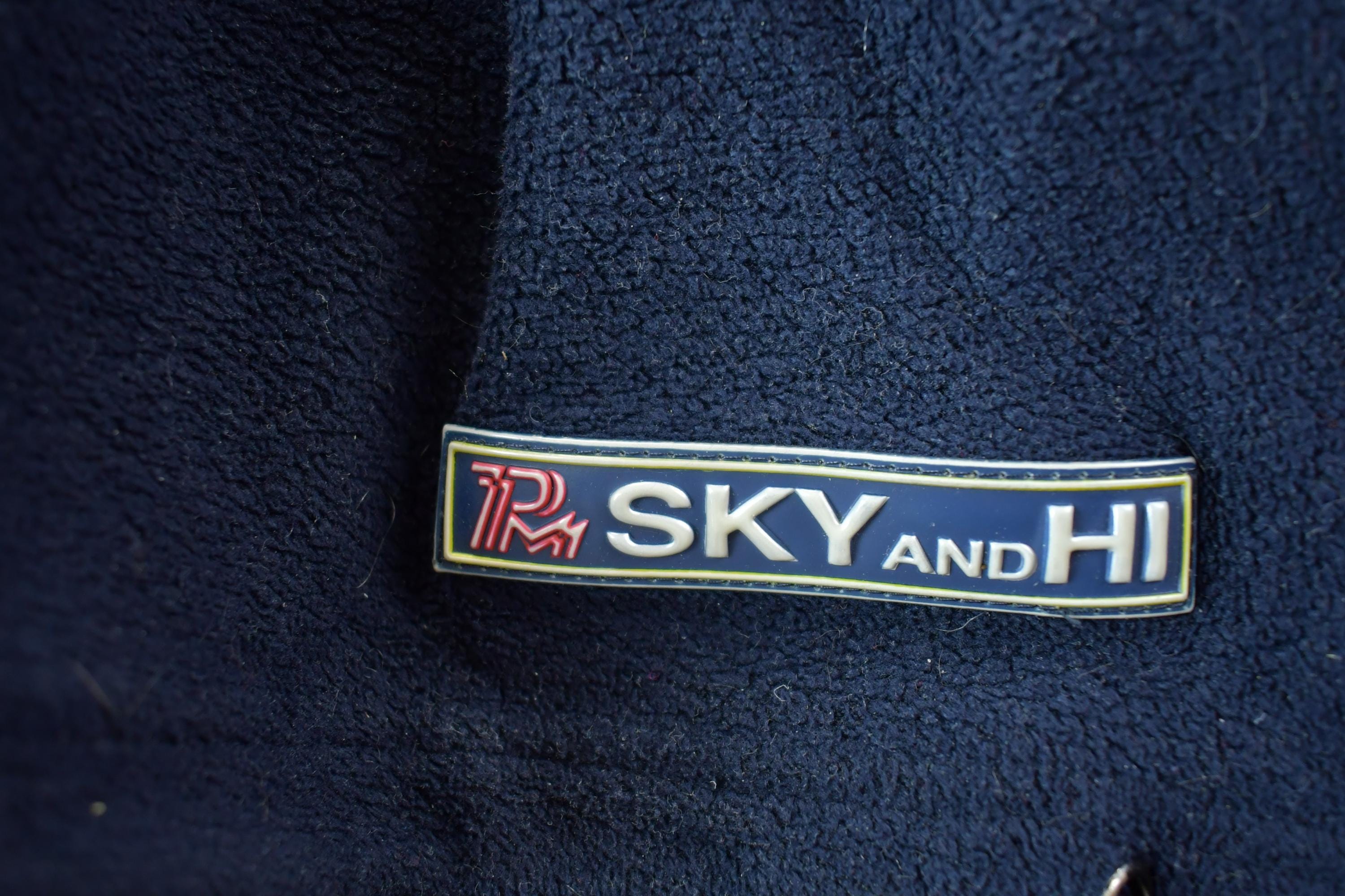 Vintage 1990s Private Member Quarter Zip Fleece Sweater
