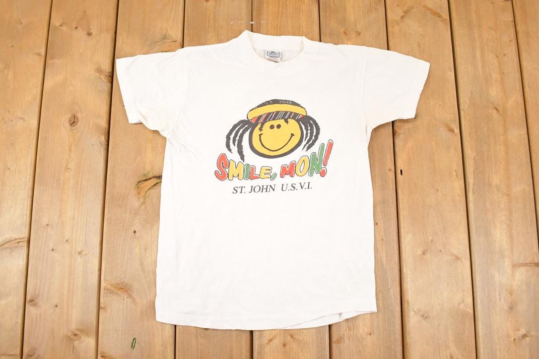 Vintage 1990s Smile Mon US Virgin Islands Souvenir Travel T-Shirt Youth M