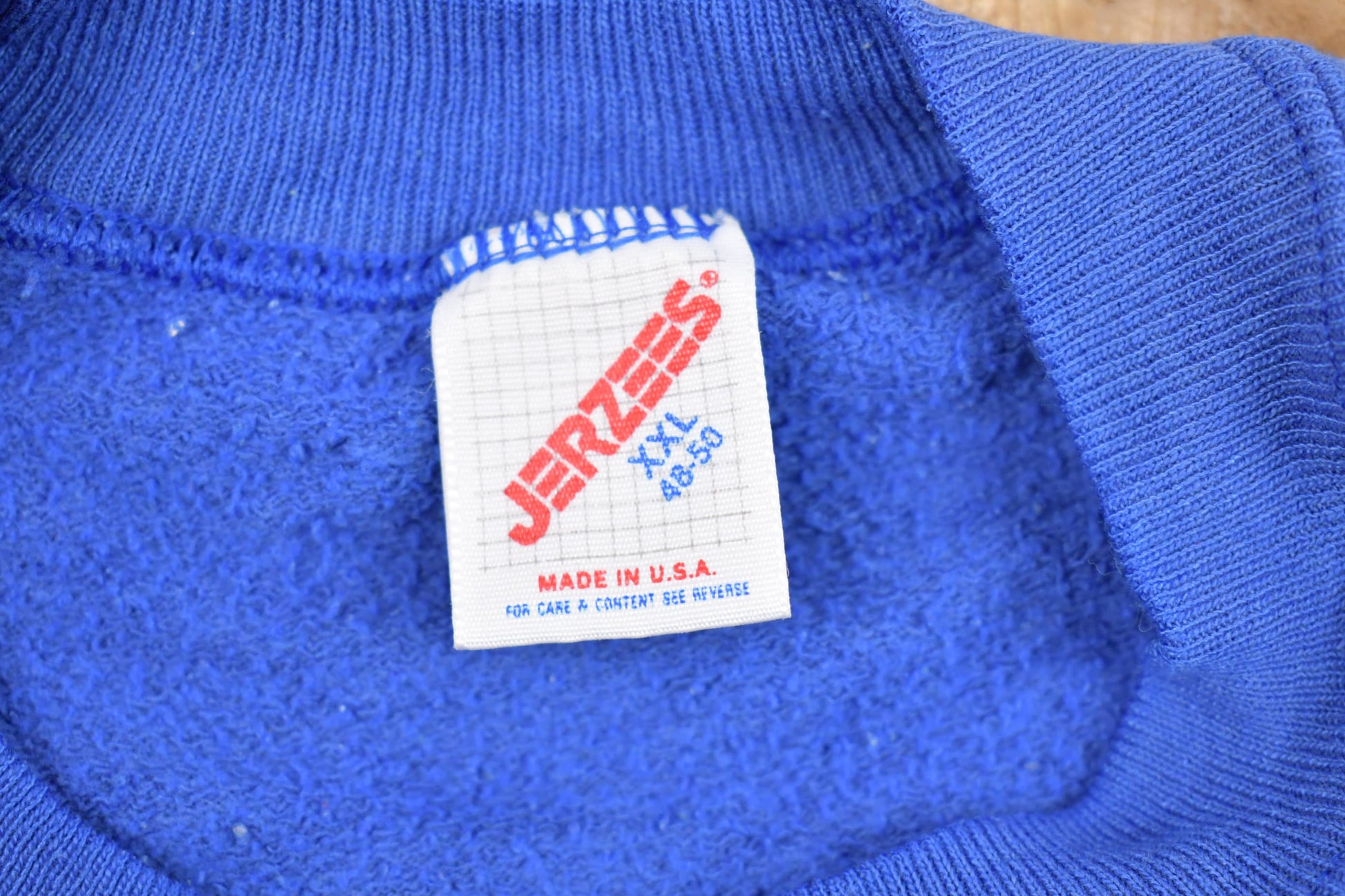 Vintage 1980s Blank Raglan Crewneck Sweatshirt