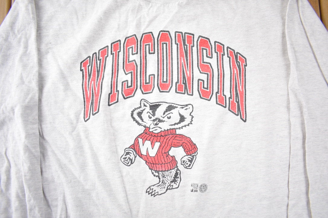 Vintage 1990s University Of Wisconsin Crewneck Made In USA Size L