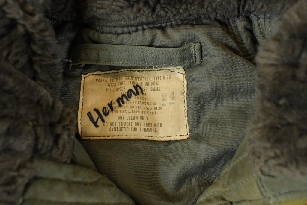 Vintage 1970s Military Cold Weather N-3B Military Fur Hood Parka Jacket Men's Small